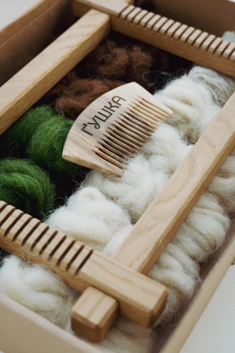 Weaving kit